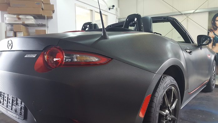 ref-vollbeklebung-mx5-carbon-01
